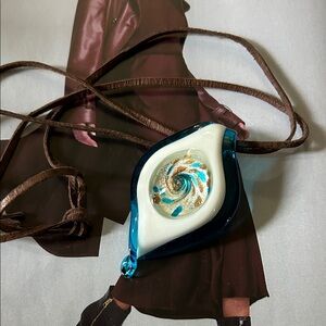Women’s Teardrop Glass Crossbody Bag Pendant in Blue and White